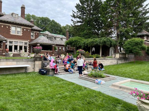 Image for event: Irwin Gardens Storytime